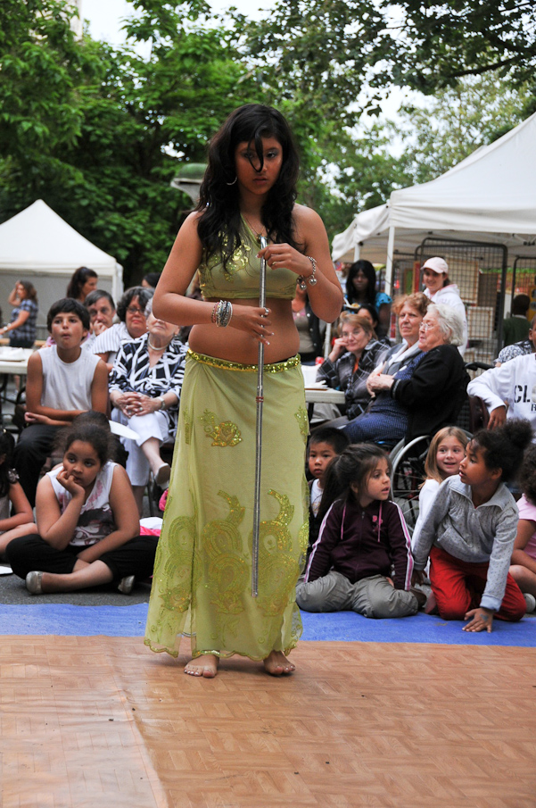 Maison de Quartier Champs Elysees Evry - Danse Orientale 165.jpg